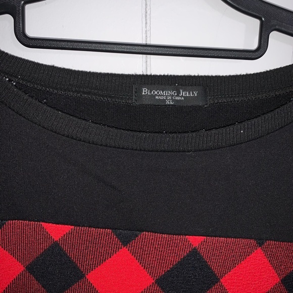 Blooming Jelly Patchwork Sweater - Picture 3 of 5